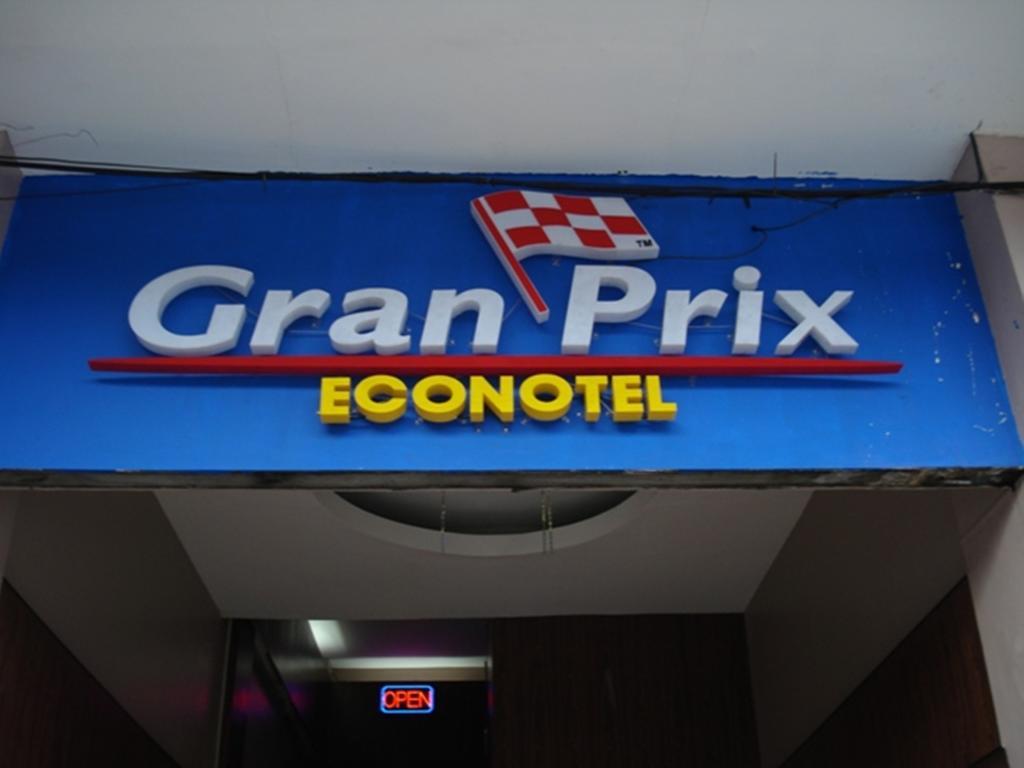 Gran Prix Hotel Pasay มะนิลา ภายนอก รูปภาพ